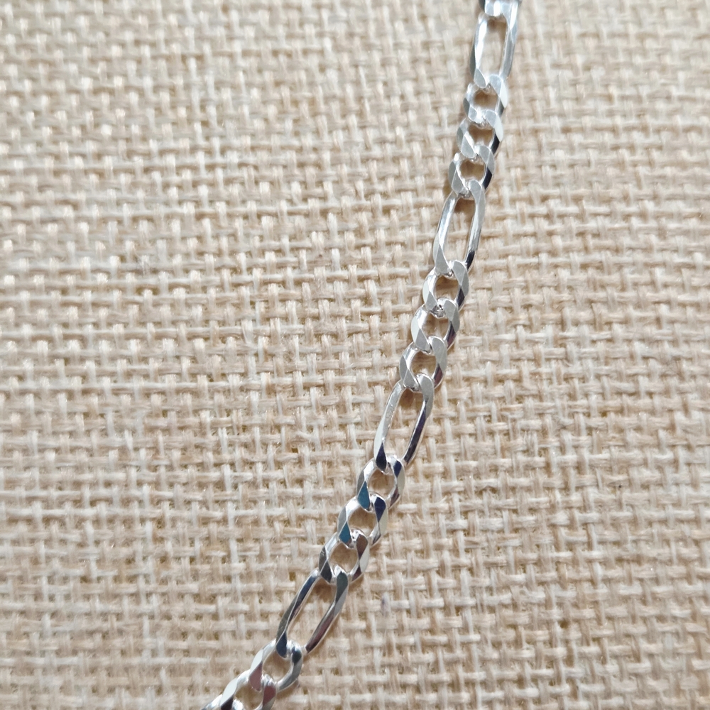Elegant Sterling Silver Chain Necklace - Picture 2 of 3